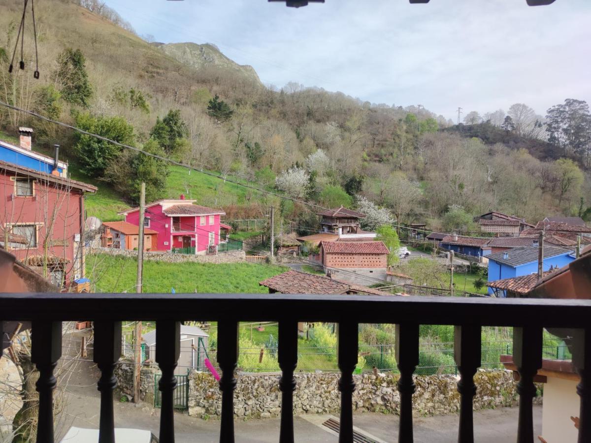 El Cantón Onís Exterior foto
